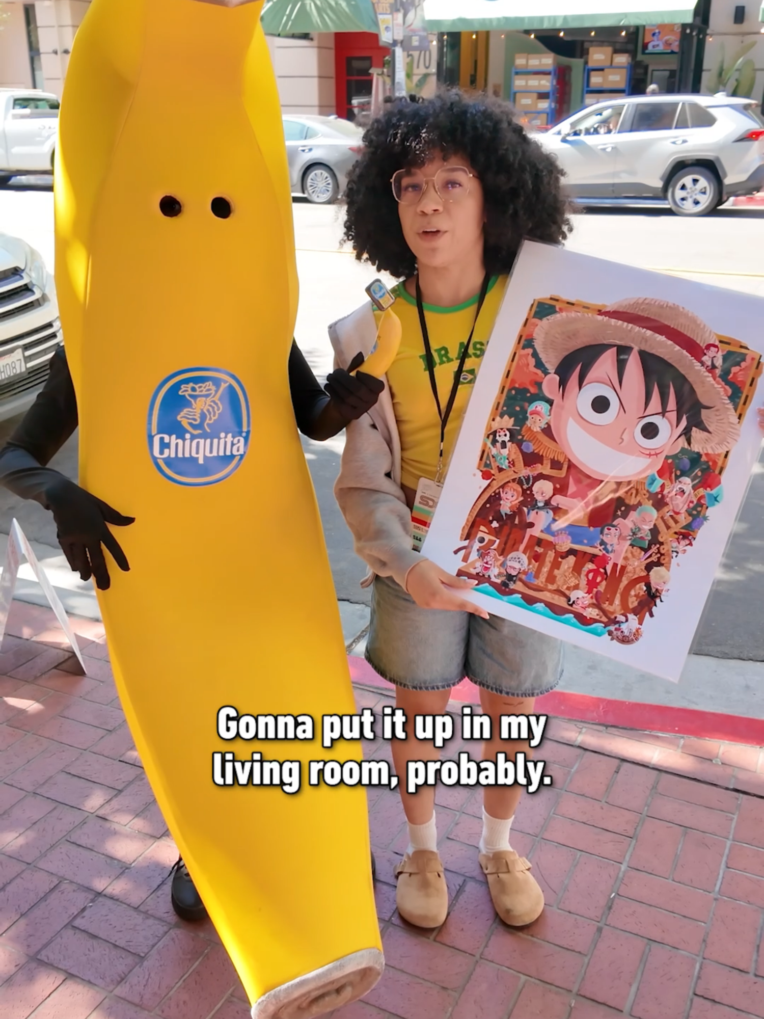 Comic-Con attendees show Banana Man the most BANANAS things they got from San Diego Comic-Con! Which one is your favorite? Presented by @chiquitabananaofficial Likely the best snack ever.