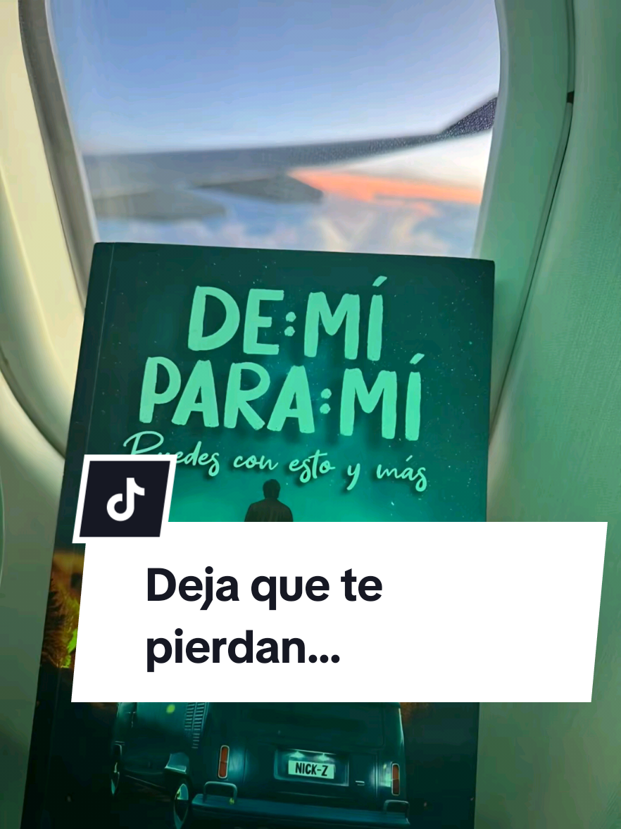 Que se vayan los que se tengan que ir ❤️‍🩹🫂 Libro: De mí para mí, puedes con esto y más  Disponible en el link de mi perfil  #amorpropio #motivacion #crecimientopersonal #reflexion #dejarir 