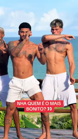 Qual dos 3? >>