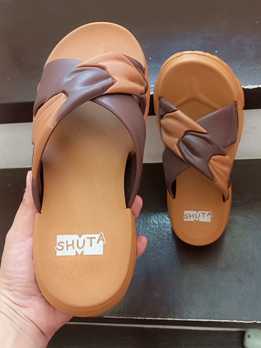 sandals for woman #shuta #sandal #slippers #foryou #fyp #creatorsearchinsights #tiktokaffiliate 