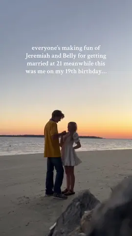 “omg she’s def pregnant” -everyone in our hometown #greenscreen #greenscreenvideo #fentysuperbrandday #greenscreen #fyp #relatable #tiktok #sahm #august #firstofthemonth #tsitp #thesummeriturnedpretty #husbandandwife #marriage #teenagenewlyweds #marriedyoung 