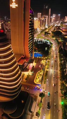 Đà Nẵng về đêm 2025🥰.                                     #dulich #travel #danang #reviewdanang #nhatshinetravel #dulichvietnam #review 