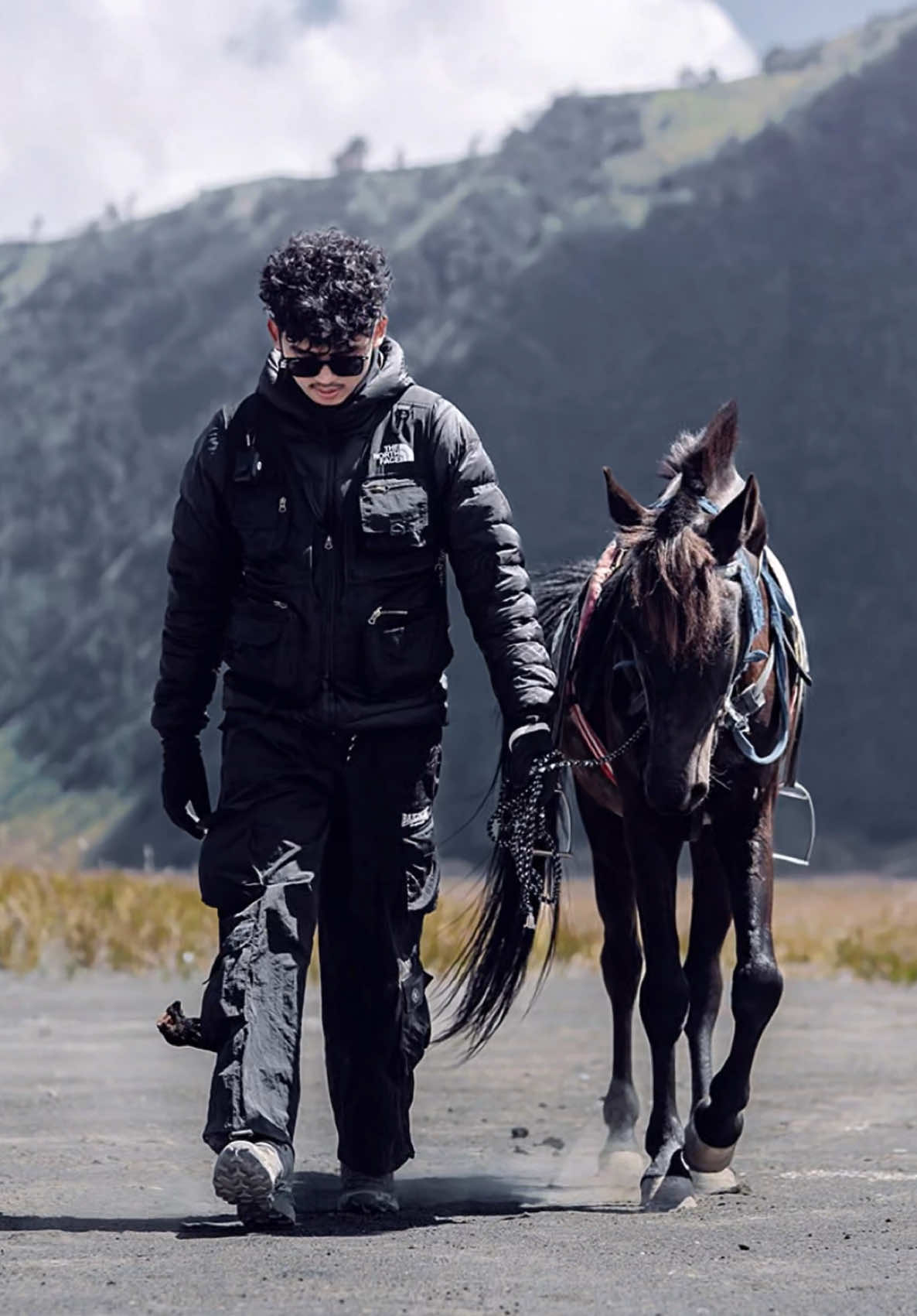 @Exotic Bromo  