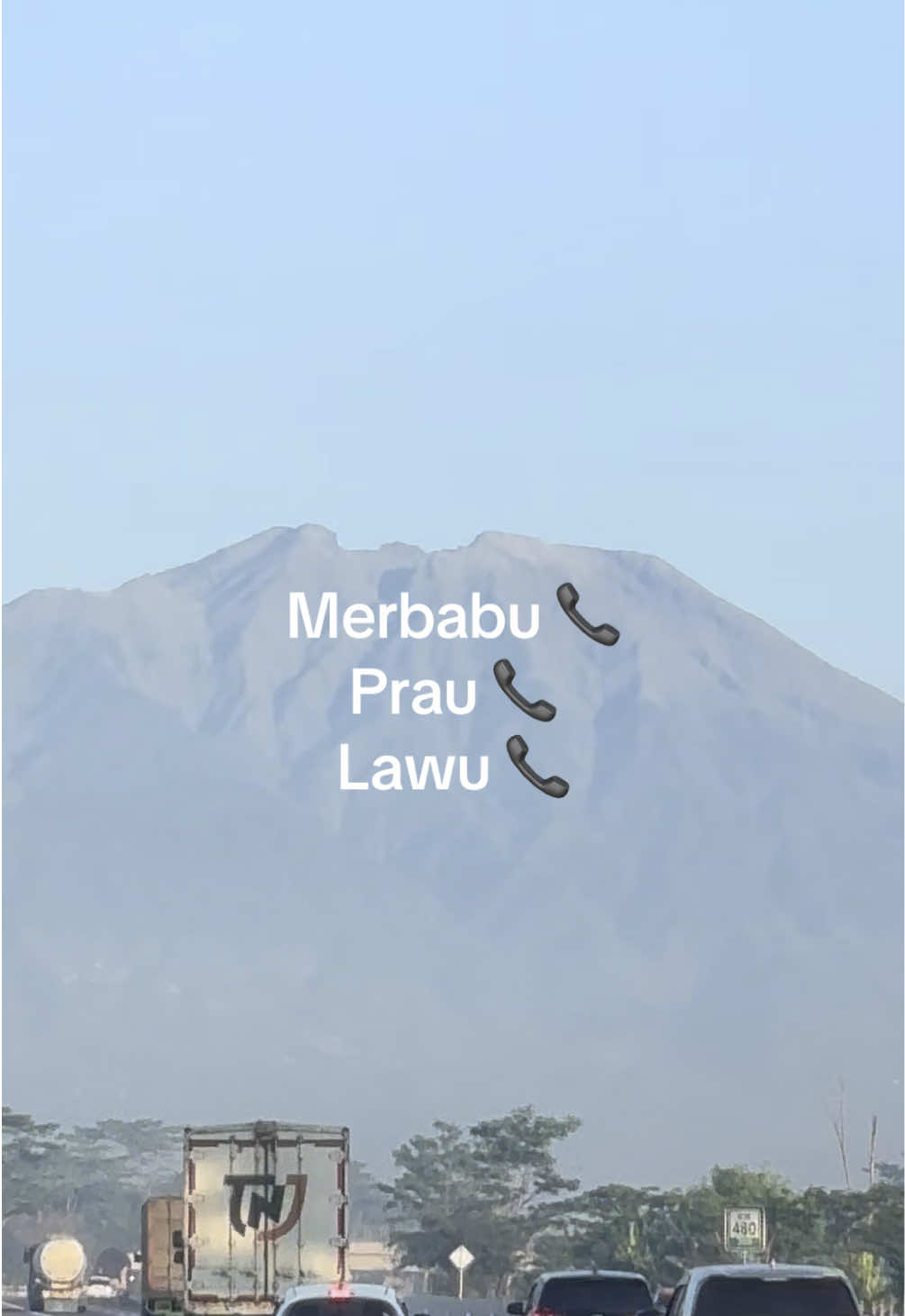 Au au calling!📞 Out.doorin 🌋  Penyewaan Alat Camping/Outdoor Termurah di pusat Kota Semarang 📆 Buka Setiap Hari  🕗 07.00 - 23.59 WIIB 📍Jl. Pekunden No.10, Semarang Tengah, Kota Semarang, Jawa Tengah. ☎️ 088216113378           #pendakifomo #gunungindonesia  #mountaindate  #info17agustusmuncak #sewatendacampingmurahdisemarang #tektok #exploresemarang  #jaketgunungoutdoor #sewaoutfittektok #sewatendacamping #pendakigunung #rentalalatoutdoor 
