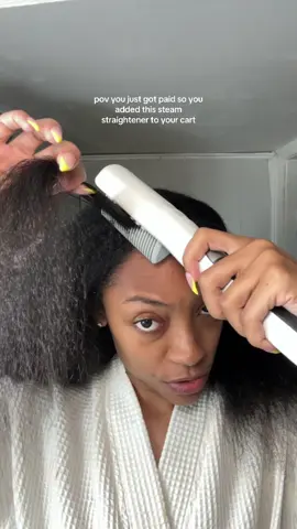 happy August 🤍 get yourself a steam straightener  @wavytalkofficial #wavytalk #steamstraightener #steambrush #silkpress #longhair #washday #firstofthemonth 