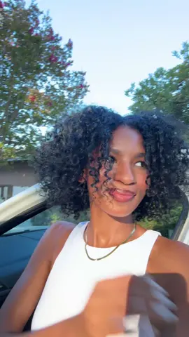 Feels good to be back 😏  #newhair #fyp #curlyhair 