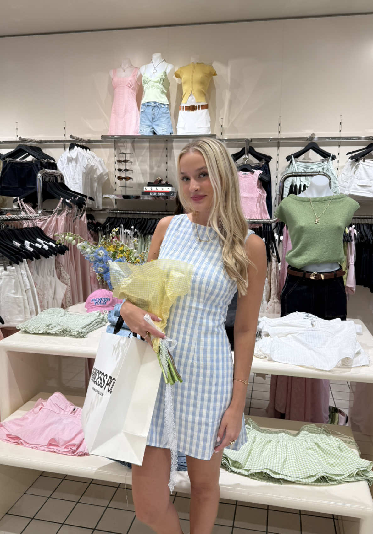 They sent me the PERFECT dress to wear to the event!  The cutest invite only private shopping event!! @Princess Polly #princesspolly #columbusohio #columbus #ohio 