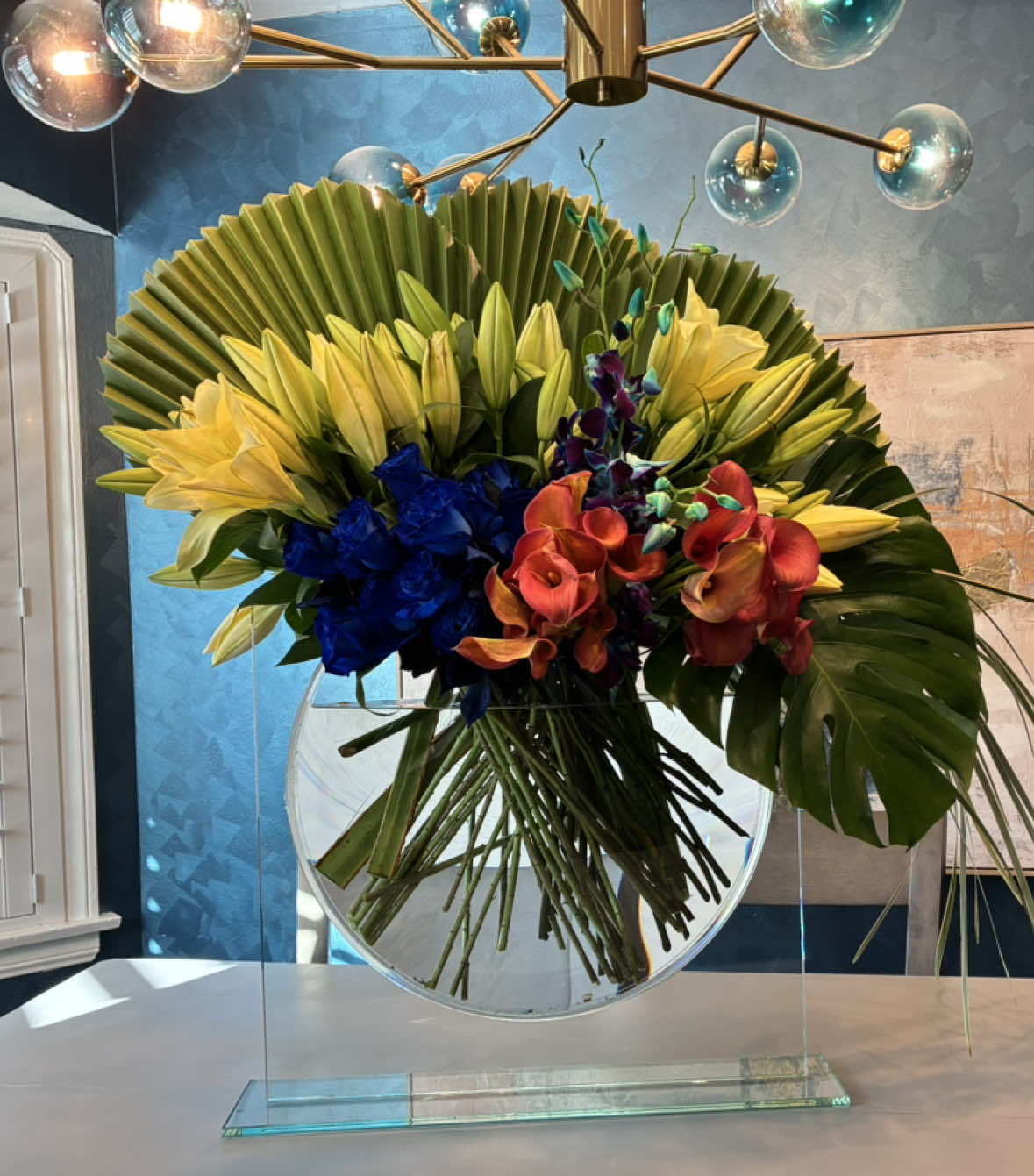 If you’re in Southern California and you’re in need of fresh florals for Events or home, click on the link in my bio and click on The Look & The Cook  #eventplanner 