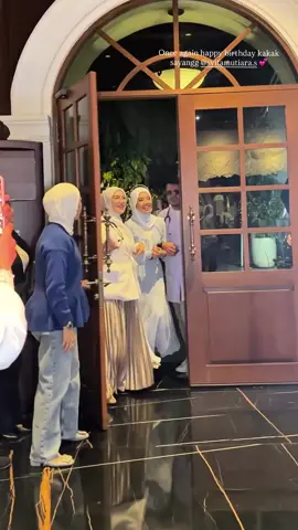 hangat sekali keluarga ini #irishbella #haldysabri #bdaygirl #surprise #fyp #fypシ゚viral #fypage #foryou #foryoupage 