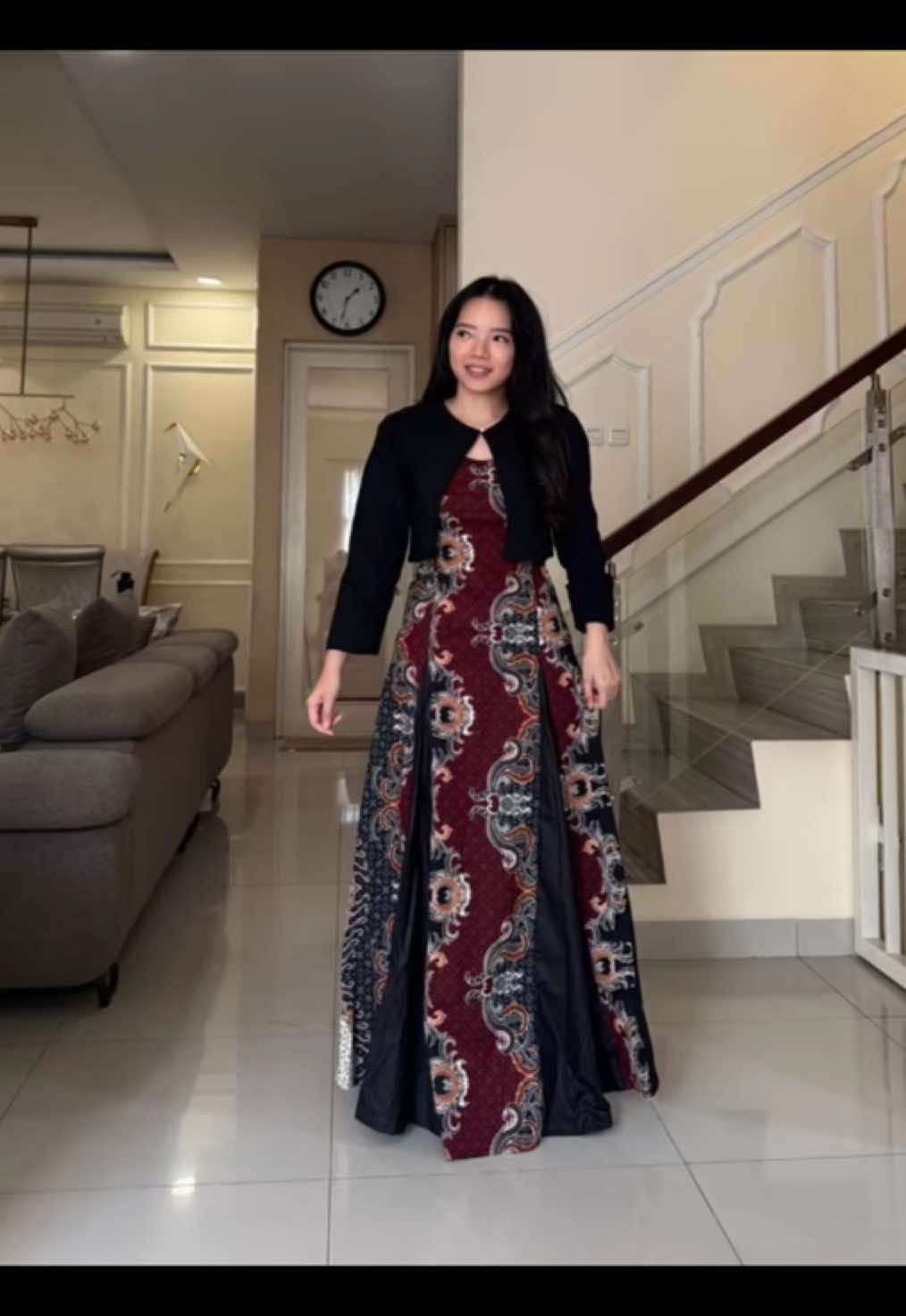 HERFIT Mikayla one set dress batik + blazer#fypp #dress #batikwanita #dressbatik #blazer #fashioninspo #masukberandafyp 