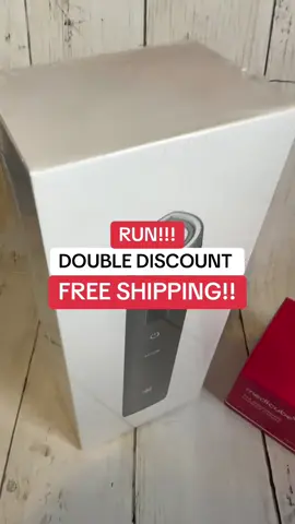 Glass skin unlocked 💎 This Medicube duo is what every celeb swears by this glow device + collagen-packed jelly cream for visibly firmer, radiant skin! Don’t miss the back-to-school flash deal + free shipping 🔥 #MedicubeGlow #GlassSkinRoutine #KBeautyDevice #TikTokMadeMeBuyIt #SkincareOnSale