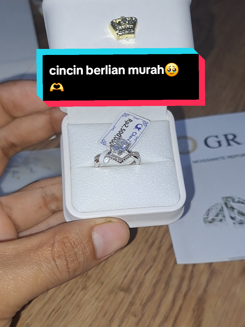 harganya emang ga seberapa,yang mahal effortnya🥹🫶#cincinbuatpacar #cincintunangan #cincinlamaranmurah #cincincantikmurah #cincinberlianmurah 
