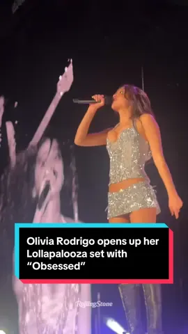 @Olivia Rodrigo #OliviaRodrigo opens up her #lollapalooza set with “Obsessed” #oliviarodrigoguts #livies #livieshq 