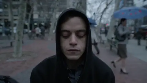 Elliot edit:#mrrobot #elliotaldersonedit #edwardalderson #tyrellwellick #ramimalek #christianslater 