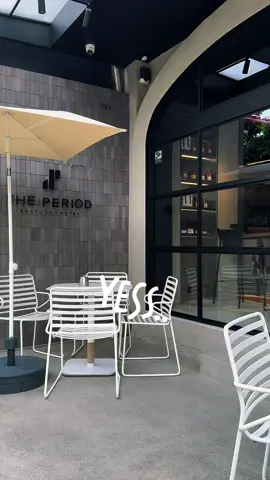 Coffeeshop estetik langganan para jastiper kalo di bangkok.. Karena bisa jd tempat foto review baju hihi 📍everings Soi 15 Pratunam #CapCut 