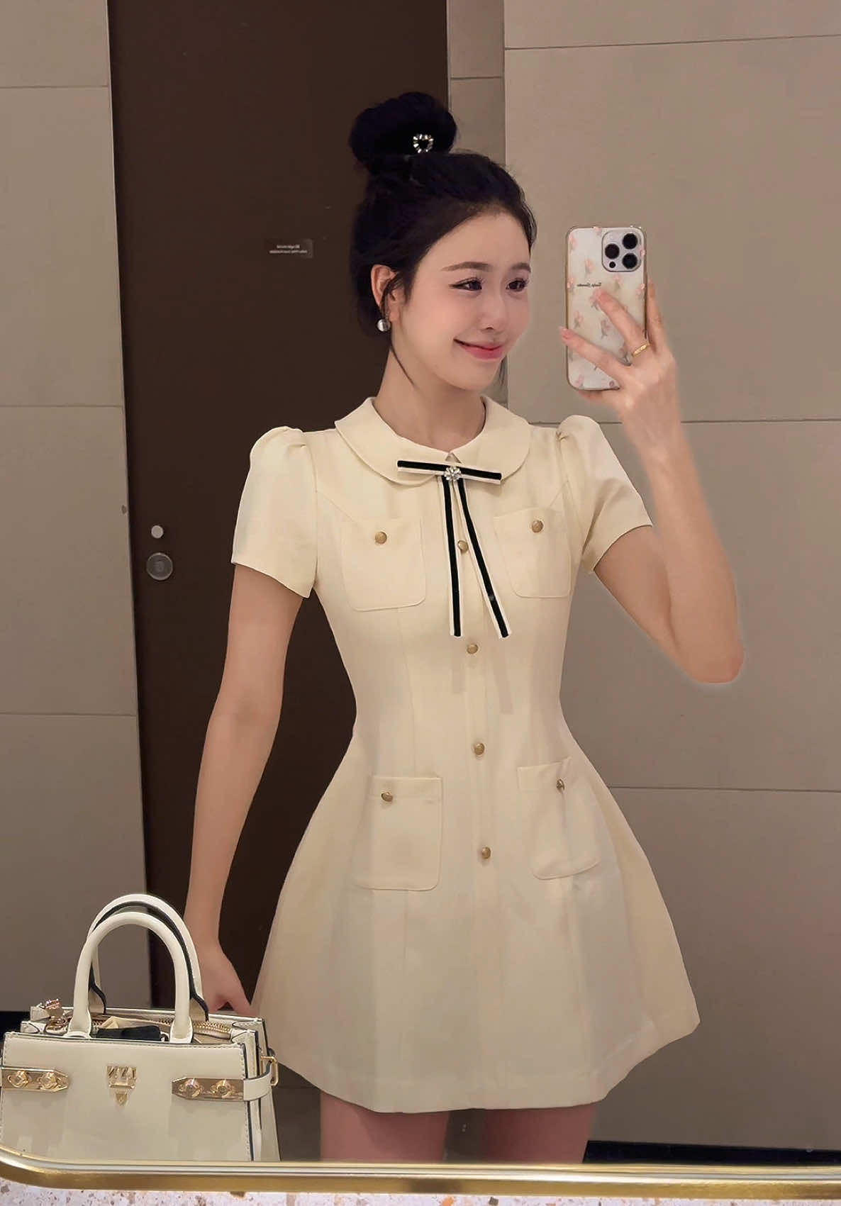 Tưởng tiểu thư Hàn Quốc hà 🇰🇷 sẵn vây rùi ai đi Hàn hong chứ visa sắp mốc gòi  #fypシ゚ #trend #thoitrangcongso #vaytieuthu #xuhuongtiktok 