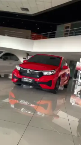 Honda Brio Satya  OTR 202.500.000 DP mulai dari  20.000.000 dan  cicilan mulai dari 4 jutaan aja udh bisa bawa pulang Honda Brio  #honda #hondabrio #brio #brioindonesia #briosatya #mobilbaru #hondamobil #fyp #fypシ゚viral #viral 