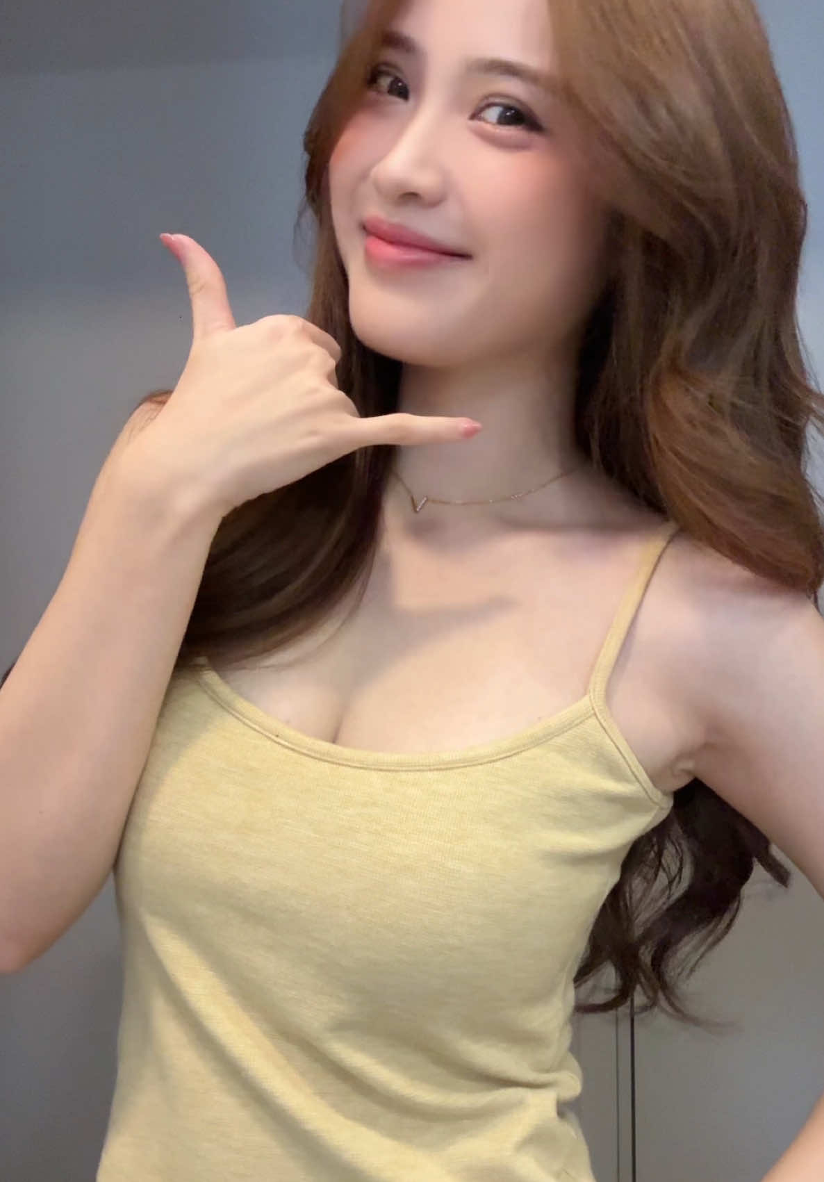 2 giờ sáng thì chỉ coá đang ngủ chứ làm giiiii