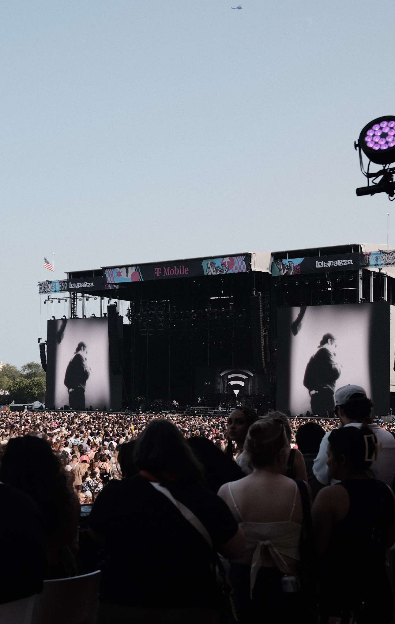 @Foster the People @Lollapalooza USA #lollapalooza #lollapalooza2025 #Summer #chicago #concert #festival #lollapalooza #fosterthepeople #sitnexttome #fyp #viral #creator #summermashup #summer2025 