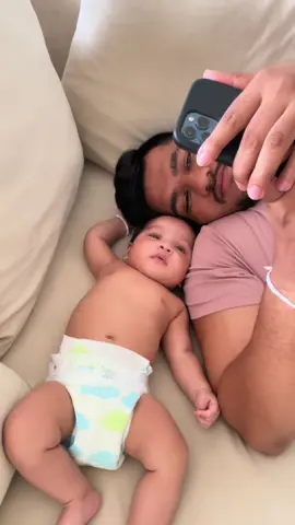 තාත්තියි පුතයි.. 🤐 #dilshandona #jayden #tiktoksrilanka🇱🇰 #fyppppppppppppppppppppppp 