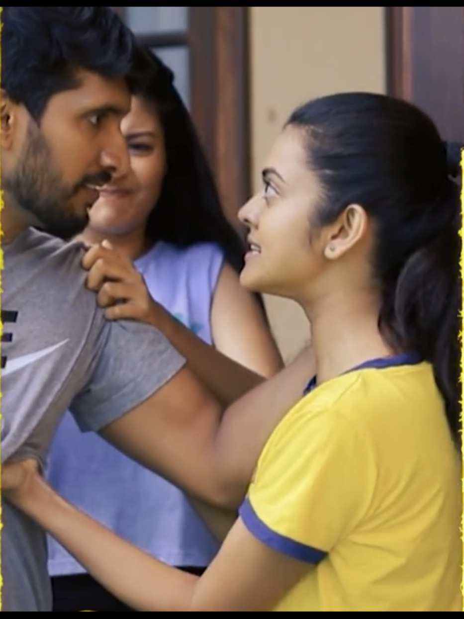 මෙ ඇවිල්ලා ඉන්නේ ශිප්පි බබා 😅