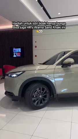 Emang yaaa bener2 HRV ini jdi idaman banget  #hrv #hrvsandkhaki #hrvehev #hondahrv #hrvhybrid 
