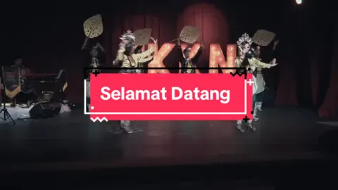 My throwback dancing (TARIAN SELAMAT DATANG KE NEGERI PERAK) #simpanbuatkenangan😍😍 #ilmumenari #jurulatihtarianlms #dancers #fypシ゚viral #kkjkknperak #taipingbandarwarisan #tarianperak #tarianperak 