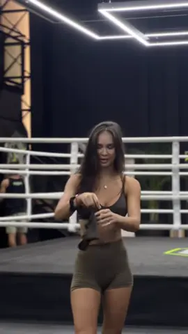 #ВэтотДень 