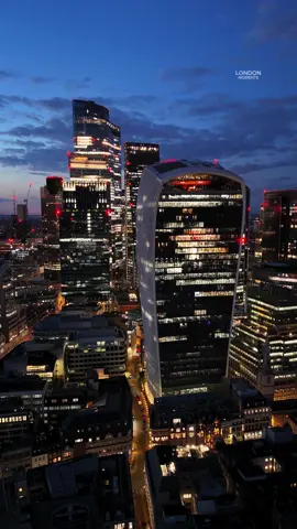 Where in the world are you watching this reel from? 🌃🇬🇧 #londonmoments #london #explorelondon #visitlondon