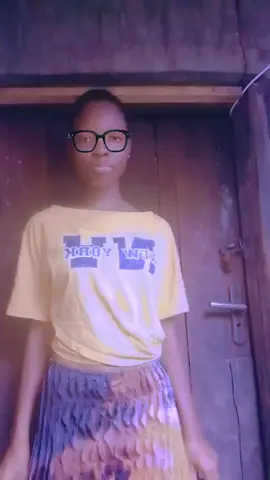 my first try on kelebu dance challenge🌹❤️ rate me please #kelebudancechallenage #goviral #trendingvideos #fyp @Rema 