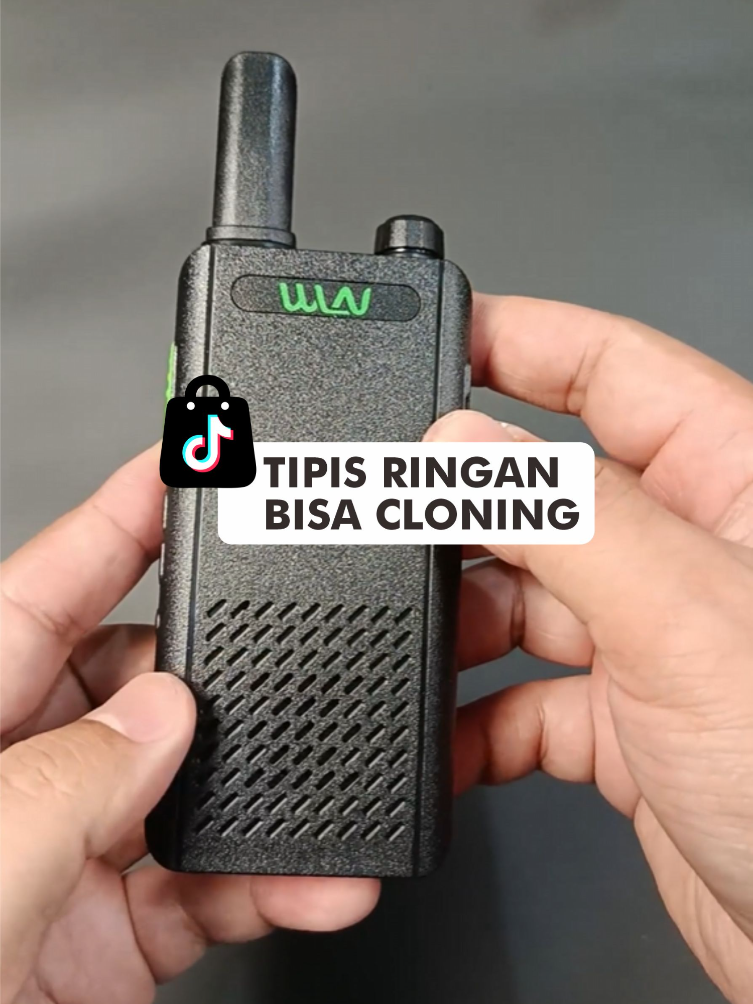 HT WLN KD C160 Walkie Talkie Tipis RIngan Simpel Bisa Cloning Promo Murah #htwln #htwlnmurah #wlnc160 #wlnw218 #walkietalkie #handytalkiemurah #radiokomunikasi #htradio #htjarakjauh #htmurahjarakjauhterveling #htmini #httipis #httouring #gajiansale #promoguncang88
