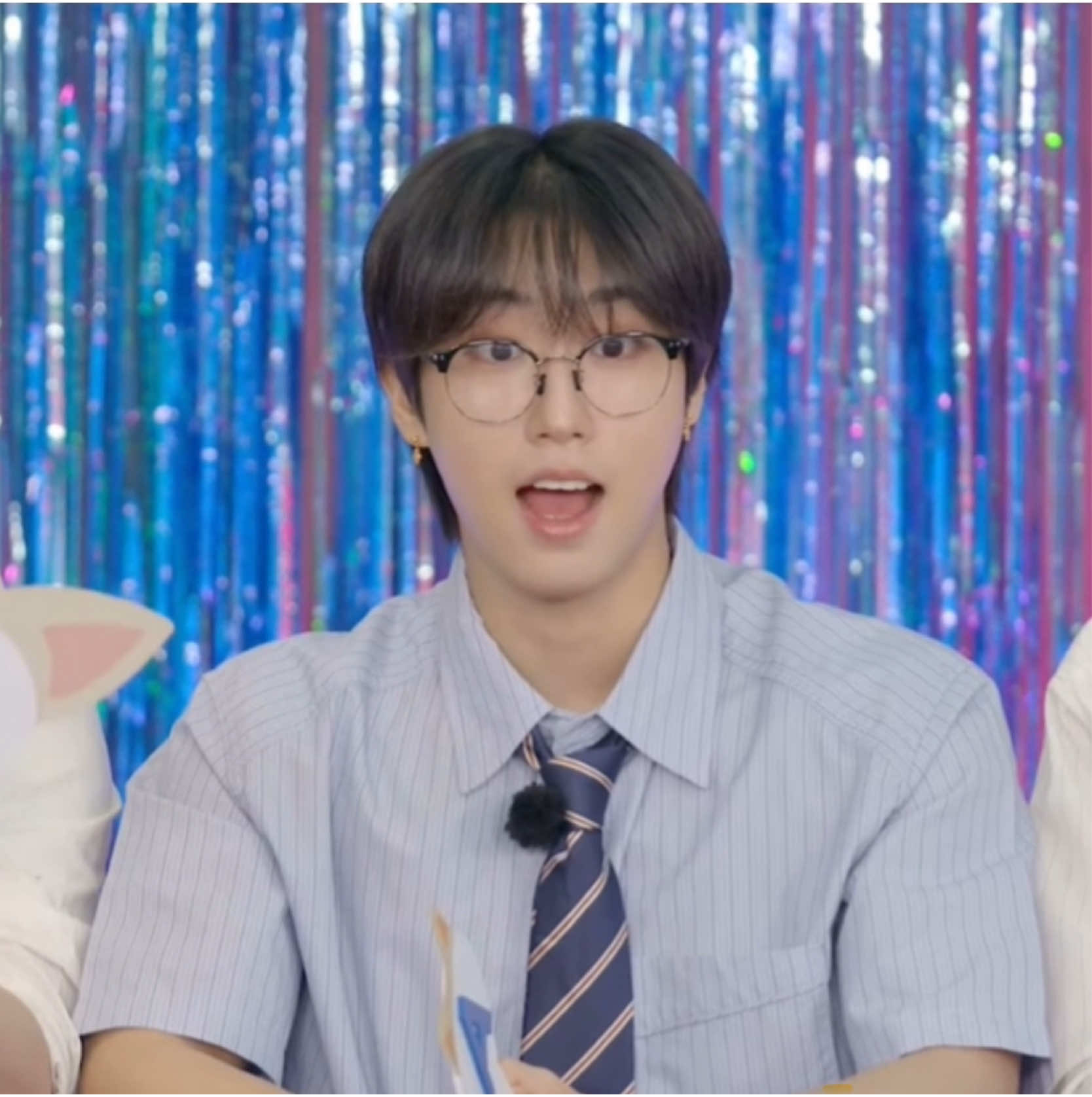 han was soooo cute in the bday live (he’s always cute) #kpop #straykids #stayweek #skzlive #hanjisung #viral #fyp 