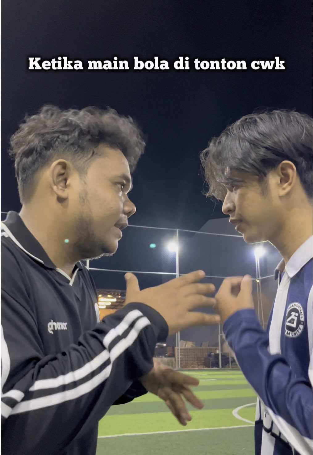 Berasa keren bgt gueehh | @khalimatussss_ @ois.me 