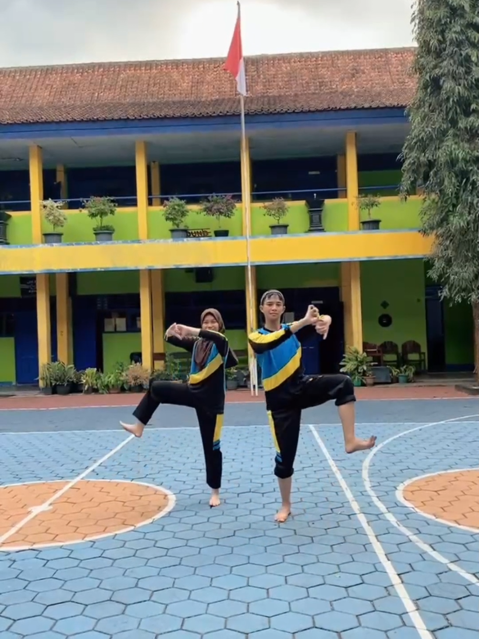 HOKYAAA Muhita Seni Tari #sawijiningkesenianjaranan #tarikreasi #jaranan #jarankepang #muhitaberkarakter #SMAMuhammadiyah1Temanggung #smamuhitmg #emangbolehsekerenini #smamuhitmgmemangkeren 