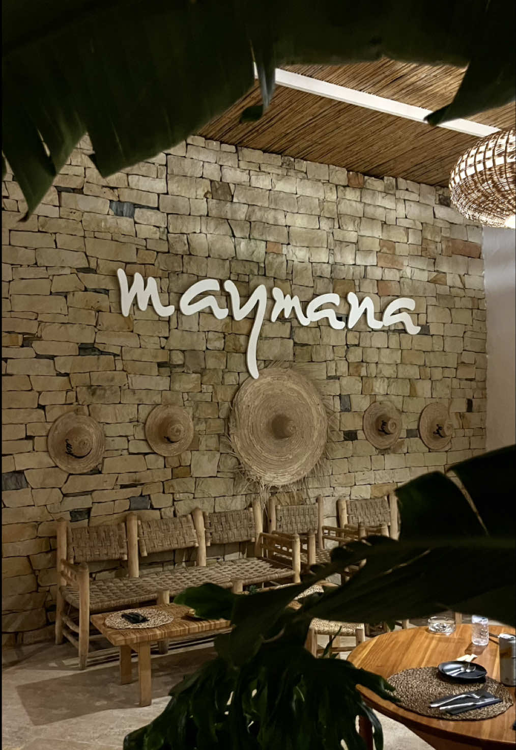 My favourite summer spot: Maymana 🤎🪴 alwyas on the lookout for unique #styledplaces ♡  #tetouan #tetuan #kabila #marinasmir #tanger #tangier #sortiratanger #morocco #visitmorocco #fyp #viral #maymana 