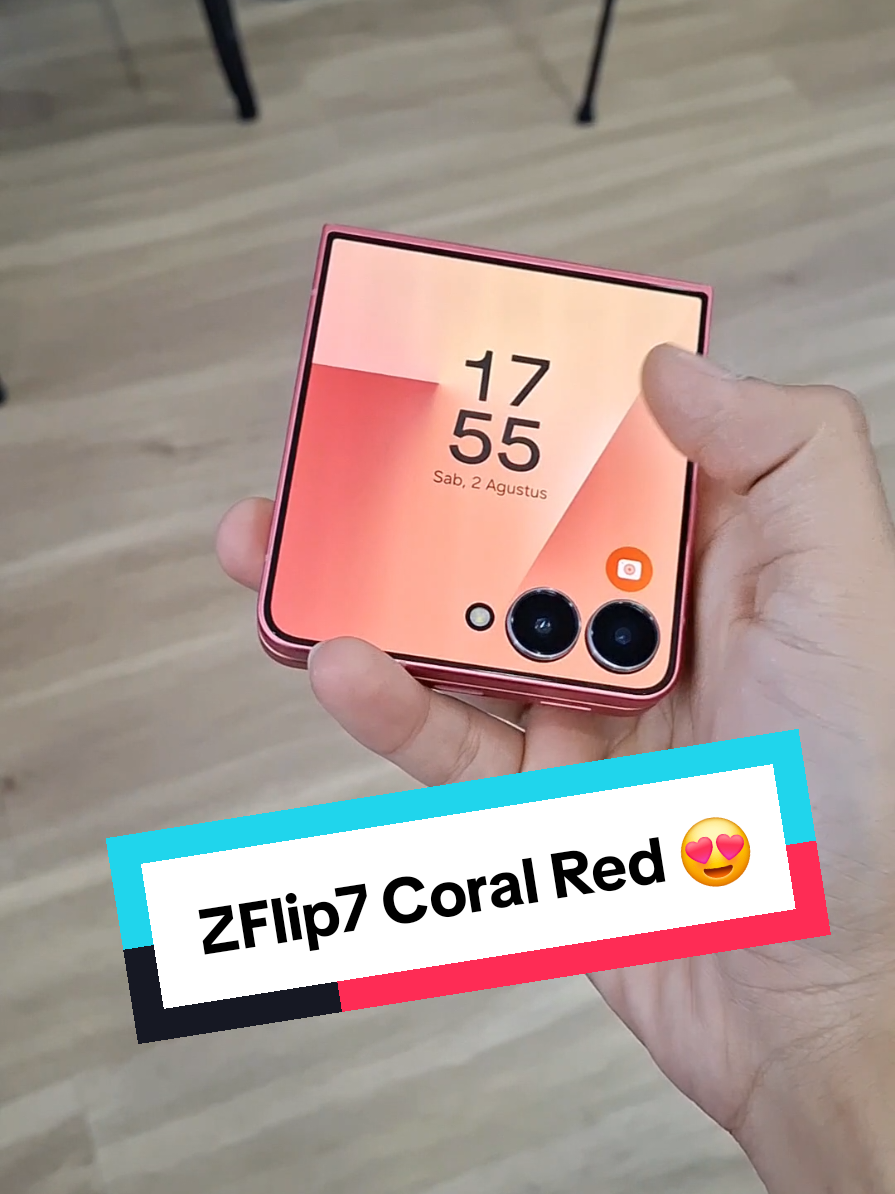 New Galaxy Flip 7 Coral Red ♥️ Dapatkan Cashback Bank 2.5Jt dan Diskon perlindungan SCare+ hingga 50% 💥 #flip7 #samsunggalaxy #zflip7 #promo #bumilindostore 