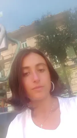 mi vogl mett le lenti a contatt