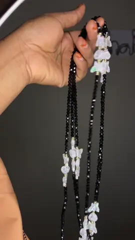#tiktok #waistbeadtiktok #black #crystals #waistbead #explore #waistbeadsforallsizes #viraltiktok 