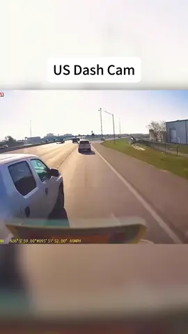 US Dash Cam #dashcam#drivingfail#dashcamvideos#dashcamusa#dashcamlessons#roadtrips#camera#road#dashcamuk#dashcamerauk#dashcamclips 
