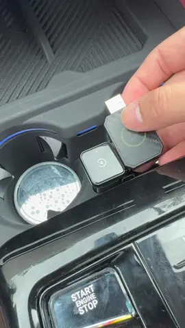 Por favor‼️antes de hacer un pedido, asegúrese de que su coche sea compatible con CarPlay o Android Auto🥰#carplay #wirelesscarplay #carplayadapter #tiktokshopsummerturnup #tiktokshopsummersale #caraccessories #tiktokshopmademebuyit #yurnlv 