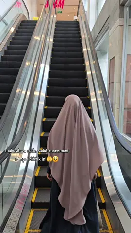 #ootdsyari #muslimahhijrah 