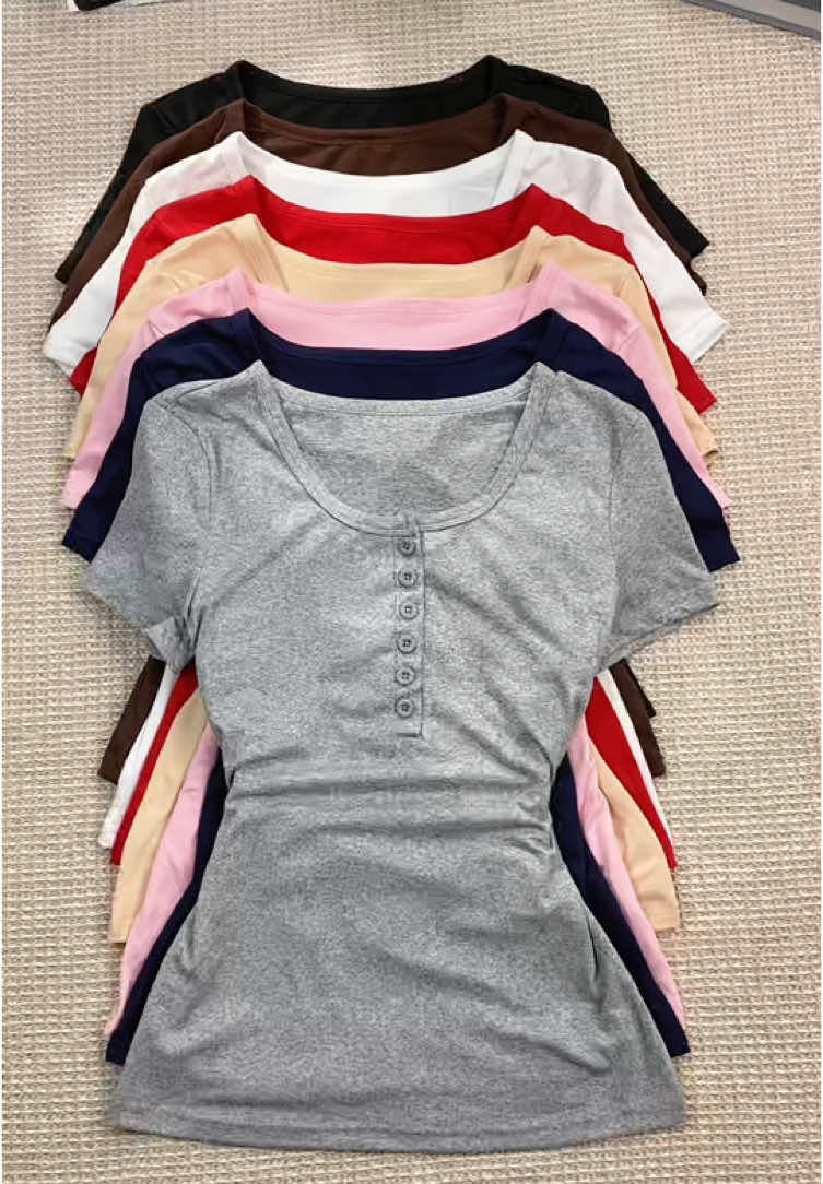 It's really cost-effective to buy three pieces at this price.🫢🫢 #henleyshirt #henleytop #tee #tshirt #solid #slimfit #button #buttons #shortsleeve #outfitinspo #pink #fitcheck #streetwear #haul #cuteoutfits #toocute #spring #inspo #ootdfashion #ootdinspo #shopwithme #livehighlights #MomsofTikTok #spotlightfinds #fashionlook #giftideas #TikTokShopJumpstartsale #fashionlookbook #tiktokshoploveatfirstfind #tiktokshoprestock #tiktokshopspringglowup#ymj