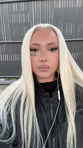 lace where?