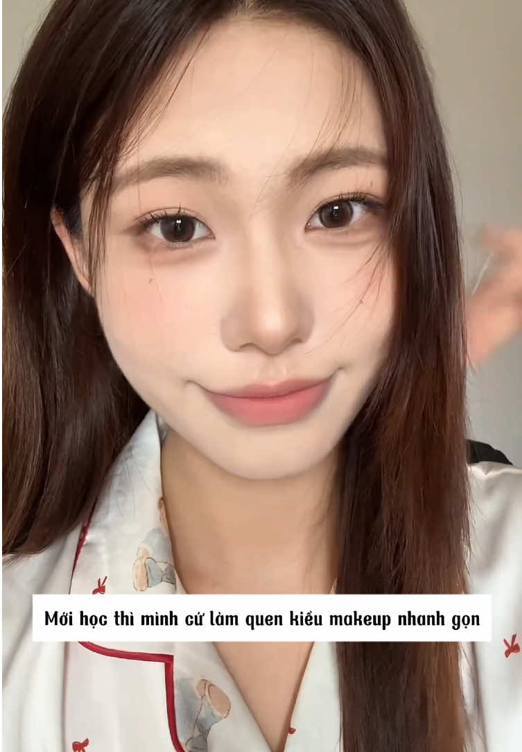 Makeup cơ bản cho người mới bắt đầu