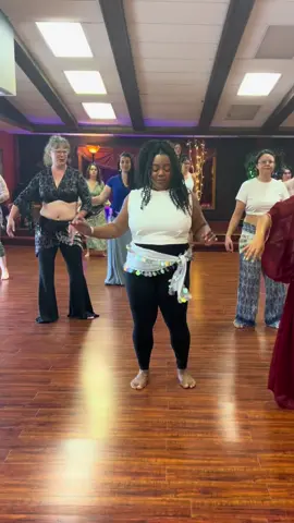 Drum solos just do it for me! Especially when it’s @Arielle Juliette choreography 😍 #bellydance #bellydancer #bellydancetiktok 