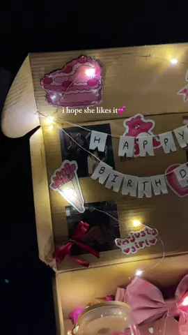 Tag someone🥹❤️ DM for order & details!🌸 Customisation available💕 #eidbox #eidgifts #eiduladha #gifts #giftsforher #giftideas #custommade #customisedgifts #bouquets #handmadewithlove #handmadegifts #contentcreator #pakistani #aesthetic #aestheticgifts #aestheticvideos    🏷️ gift, customised gift, eidi, eid boxes, affordable gift ideas, customised bouquets, customised packages, gifts for her, mini vlog, aesthetic