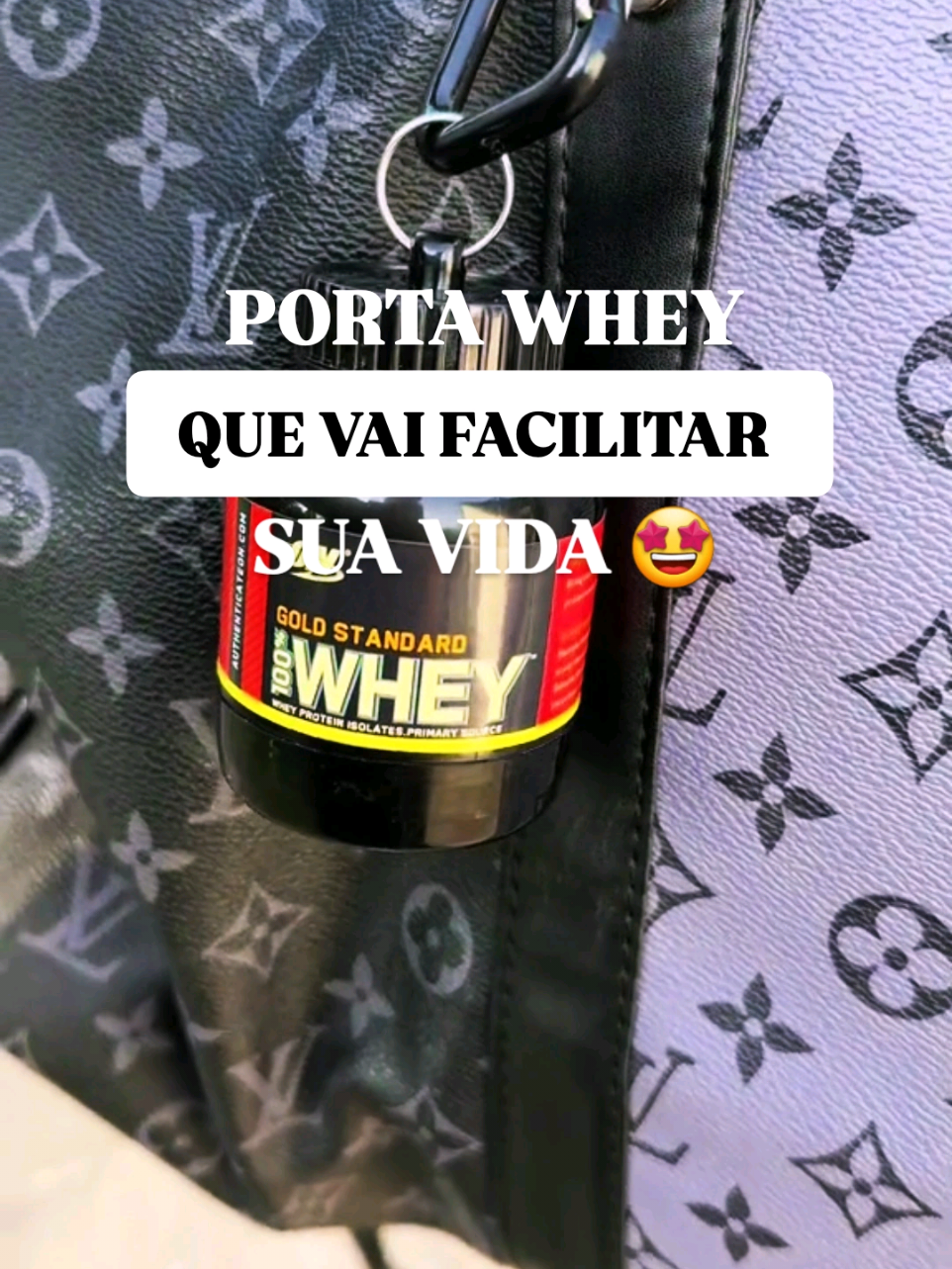 💥 Chega de carregar potes enormes de whey por aí! Com o porta whey chaveiro, você leva sua dose de proteína na medida certa, com praticidade e estilo. ✅ Compacto e portátil ✅ Ideal para pré ou pós-treino ✅ Cabe na bolsa, mochila ou até no chaveiro 🔥 Perfeito para quem não abre mão da suplementação, mesmo na correria do dia a dia! 👉 Comentem QUERO que eu mando o link! #DicasFitness #Fitness #academia #fy 
