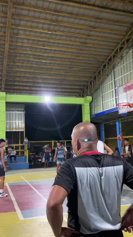 Humarang kasi si ref ##makeitviral #foryoupage #tiktok #viral #4u #tik_tok 