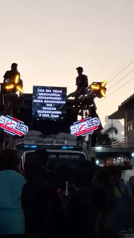 🥹 #karnavalsoundsystem #fyp #soundsystemjawatimur #fypシ゚viral #4upageシ #jombang #foryou 