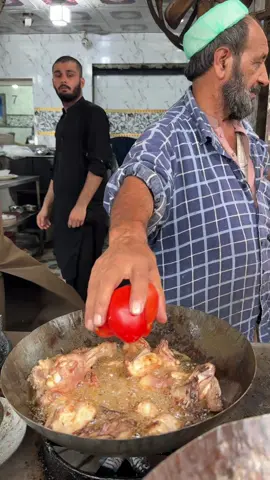 Chicken and red tomatoes karahi | most unique street food Peshawar 